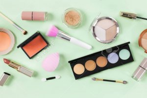 Curso Gratuito Online Automaquiagem