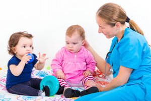 Curso Gratuito Online com Certificado - Cuidador de Crianças (Babá)